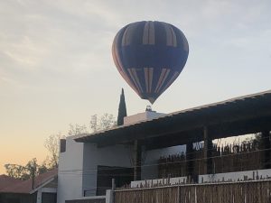 sky-balloons-with-house-9